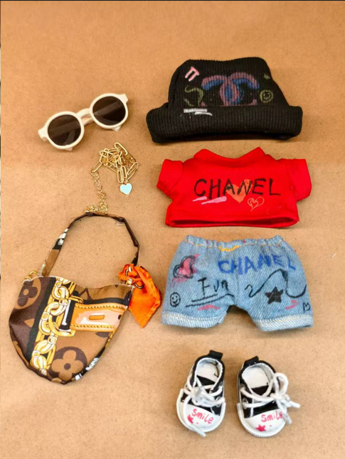 Xiangjia Graffiti Knitted Hat Set(Doll not included)